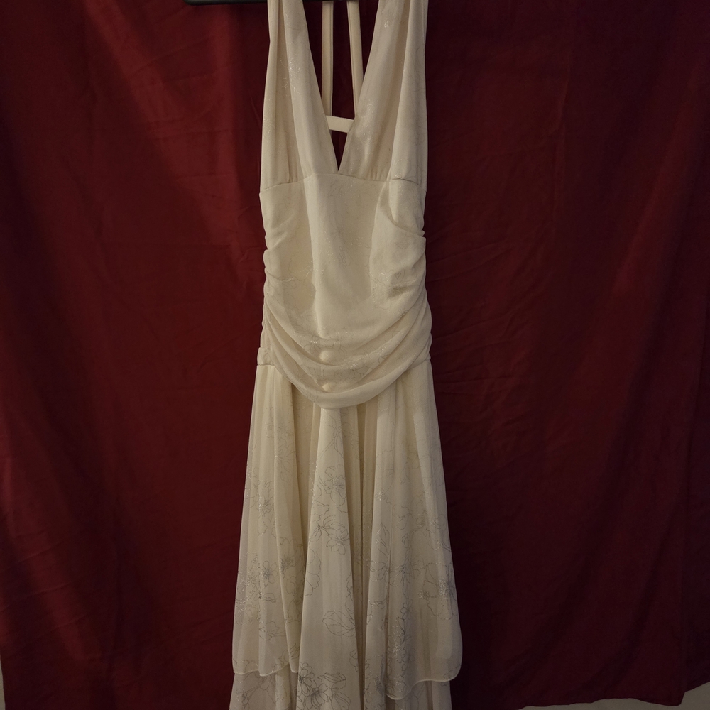 Elegant Cream Evening Gown